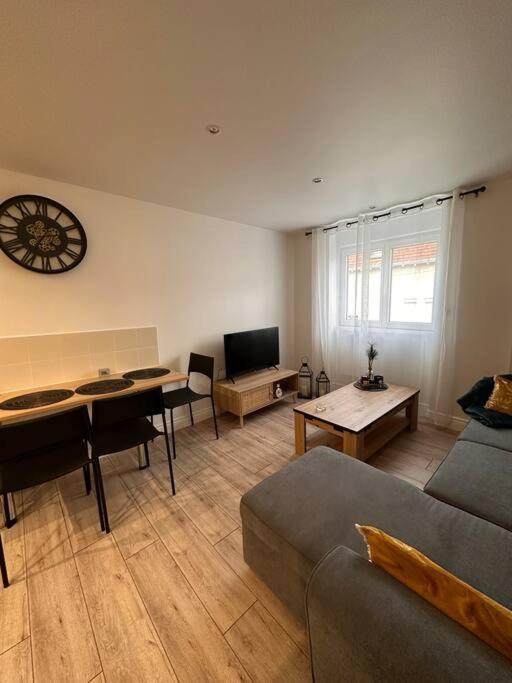 Appartement 1 Au Coeur De Périgueux Esterno foto